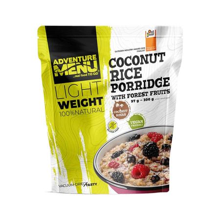 Rice porridge with coconut and wild berries