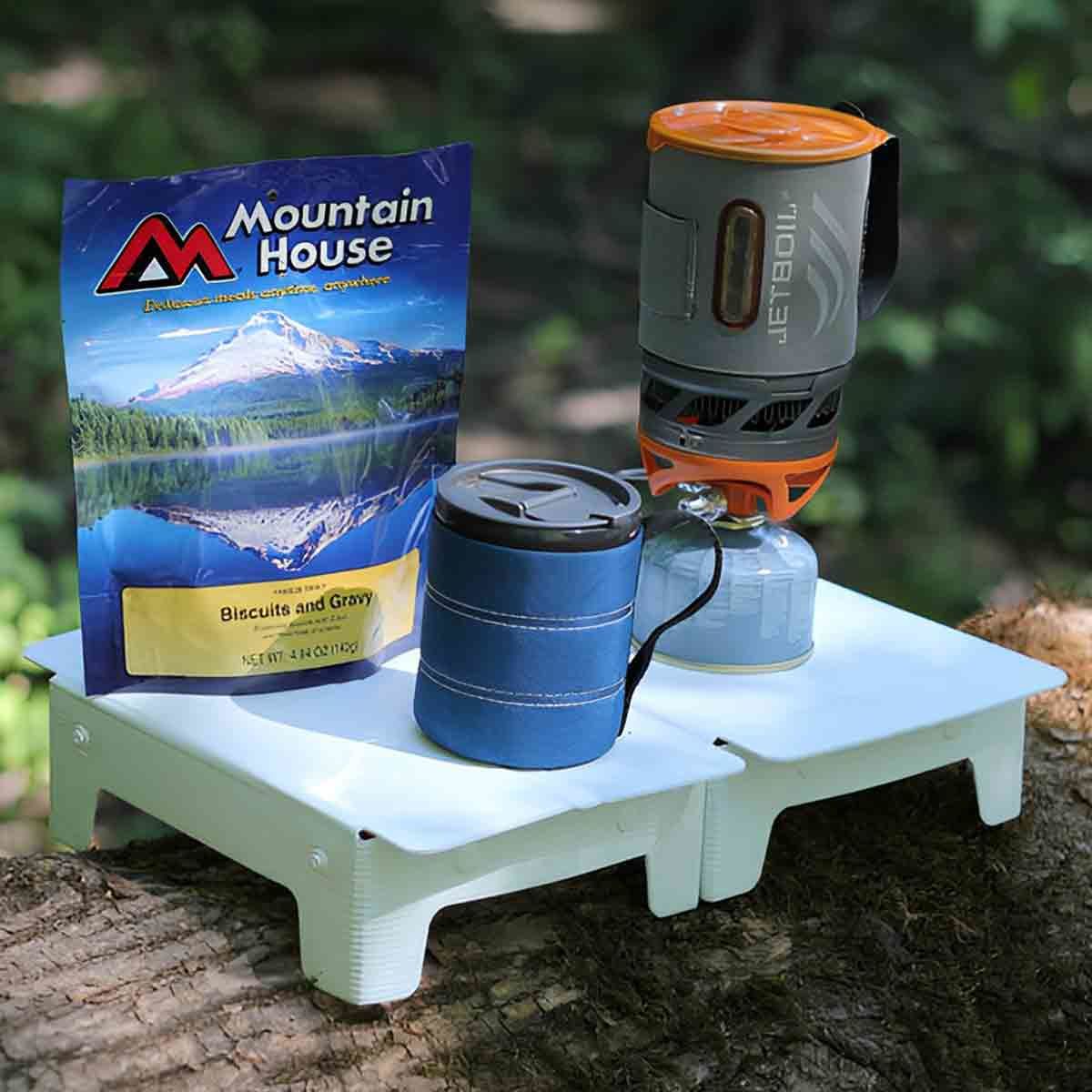 Cascade Wild ultralight folding mini table