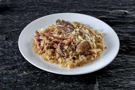 Sauerkraut with duck and riesling wine